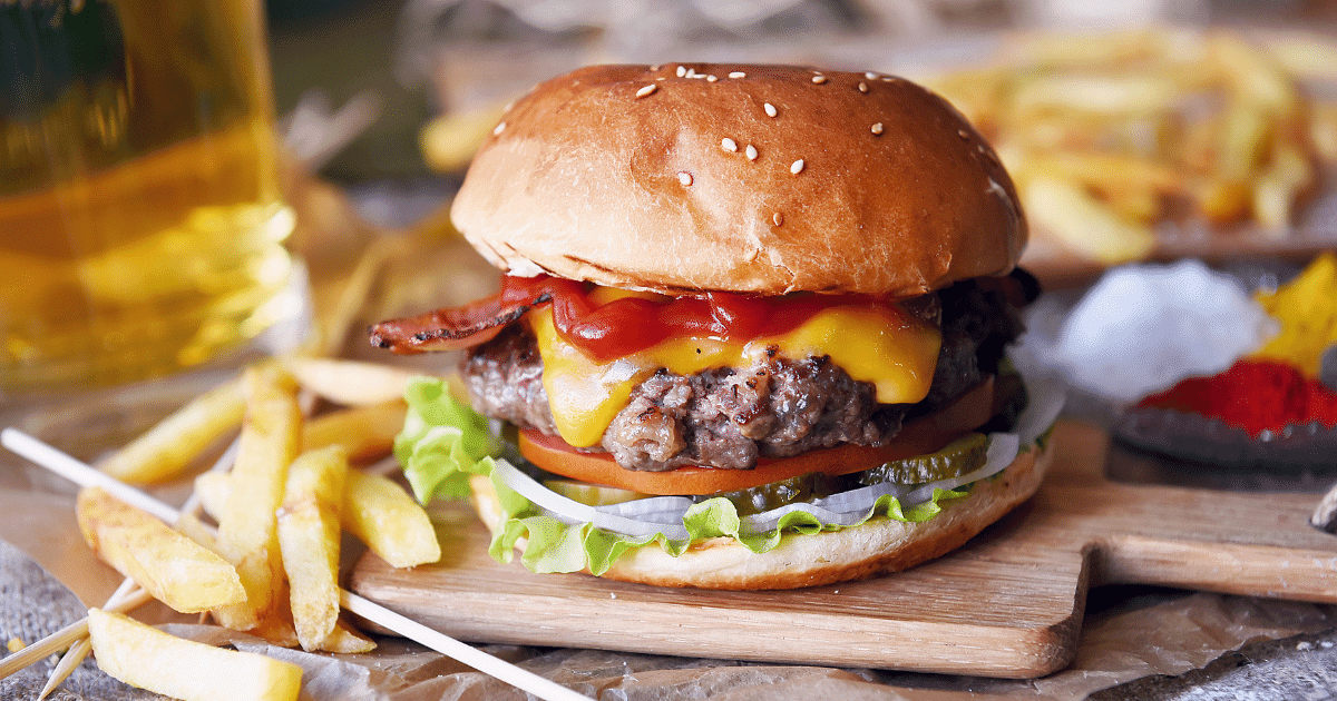 秋の美味しい季節、マクドナルドの月見バーガーが帰ってきた！